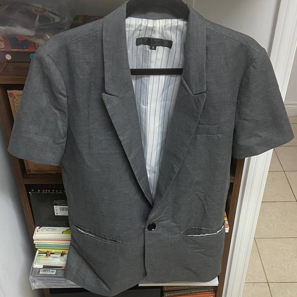 Korean Design Gray Short Sleeved Blazer